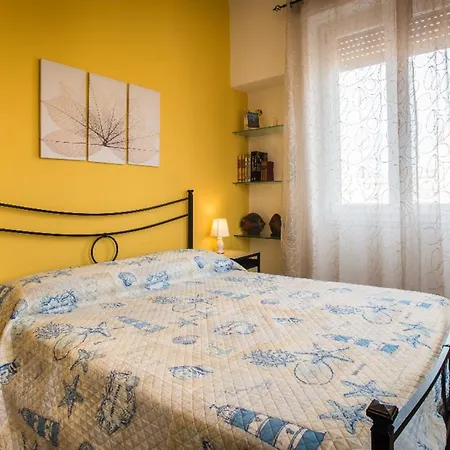 Appartement Wonderful In Center Cagliari